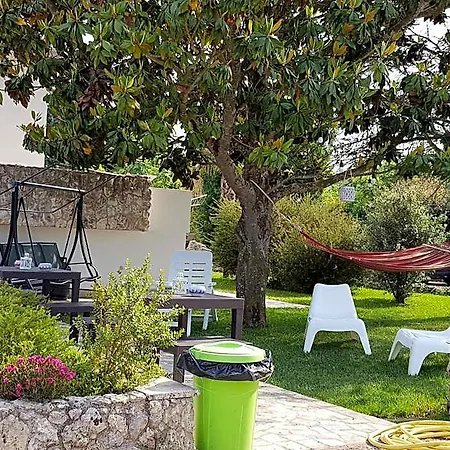La Macchia Bed & Breakfast 3*