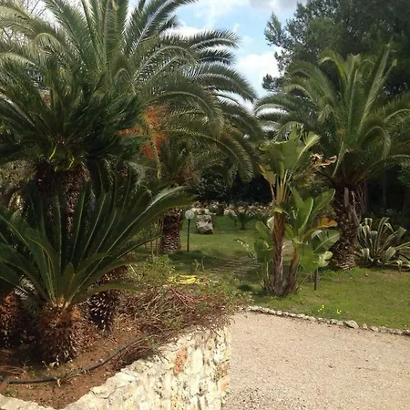 La Macchia فندق مبيت وإفطار
