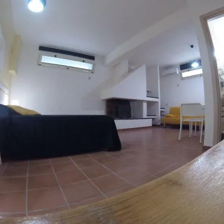 La Macchia فندق مبيت وإفطار ميليندونيو